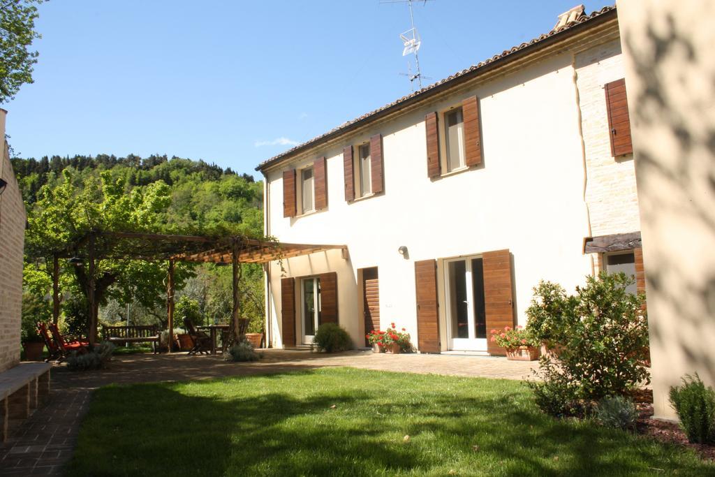 Agriturismo La Barca Nel Bosco Rosciano  Ngoại thất bức ảnh