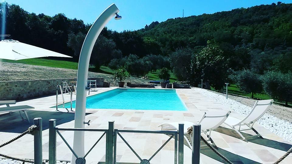 Agriturismo La Barca Nel Bosco Rosciano  Ngoại thất bức ảnh